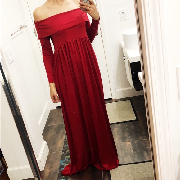 ? Dresses & Skirts - Beautiful red dress!!!